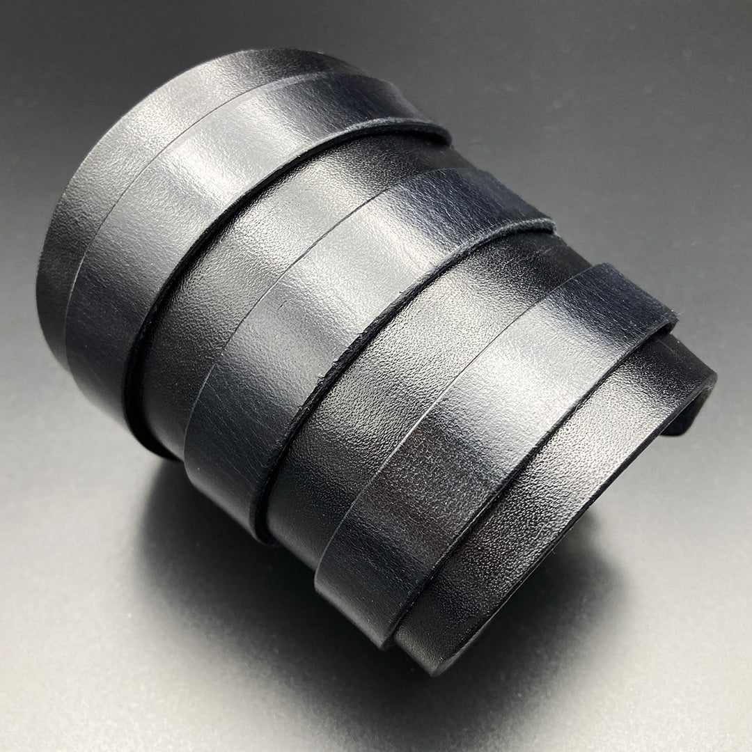 BOUNCER – Breites Lederarmband, schwarz
