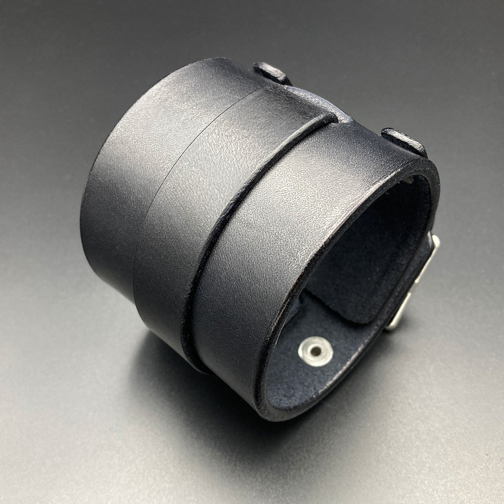 Breites Lederarmband "Johnny-D", schwarz