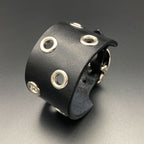 Breites Nietenarmband "Pirate", schwarz