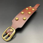 Breites Nietenarmband „Sindbad“, braun