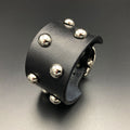 Breites Nietenarmband „Sindbad“, schwarz