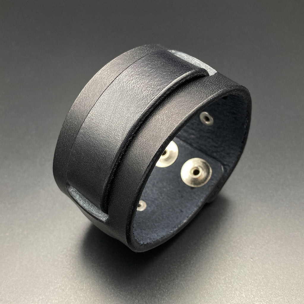 Breites Lederarmband "Trooper", schwarz